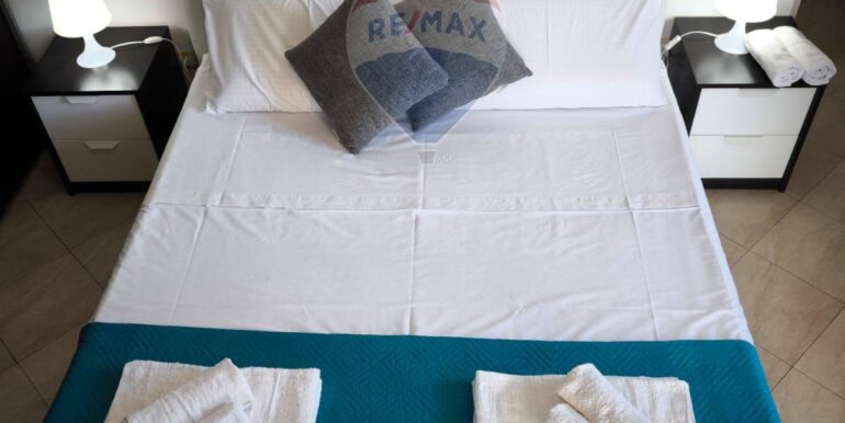 20250826182942-975878-17