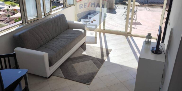 20250826183006-975878-27