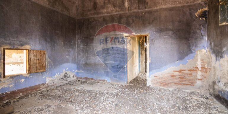 20250827115405-975947-18