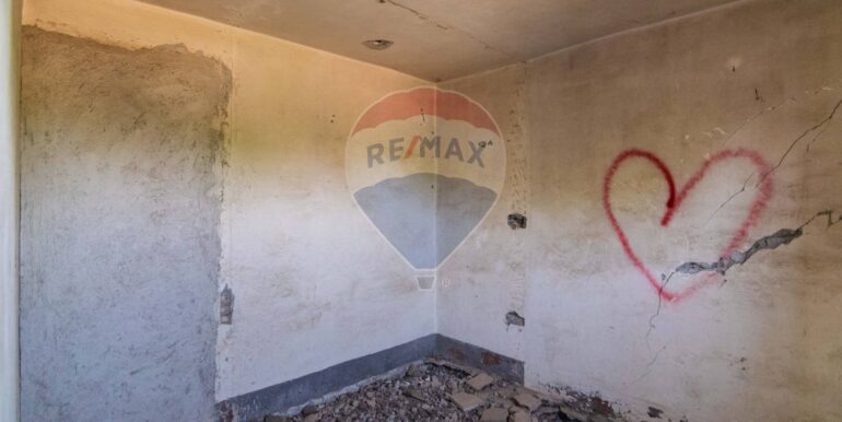 20250827115415-975947-21