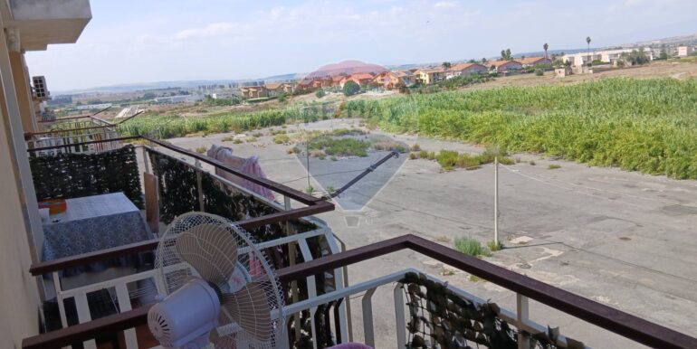 20250827121010-975930-15