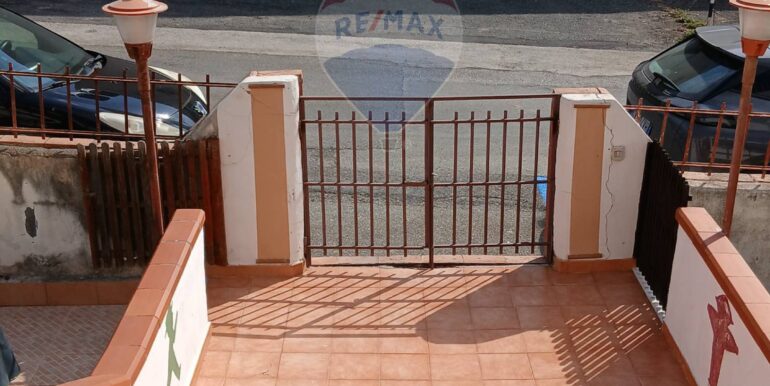 20250827133706-975985-7