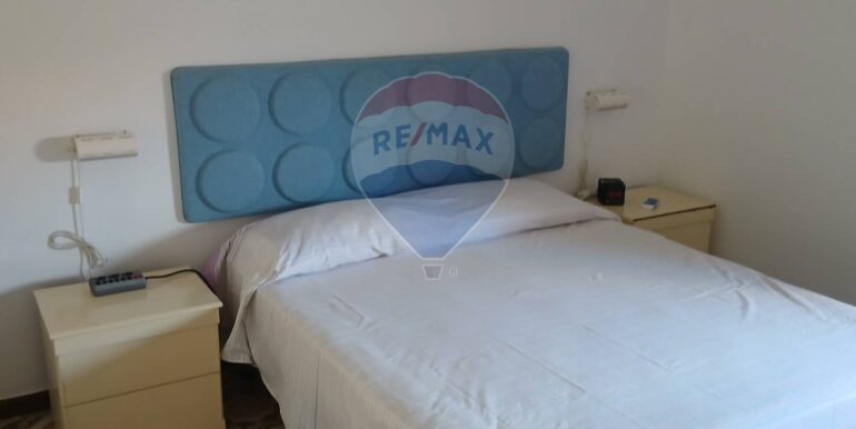 20250827133722-975985-11