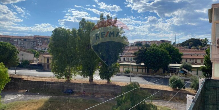 20250828113422-976068-12