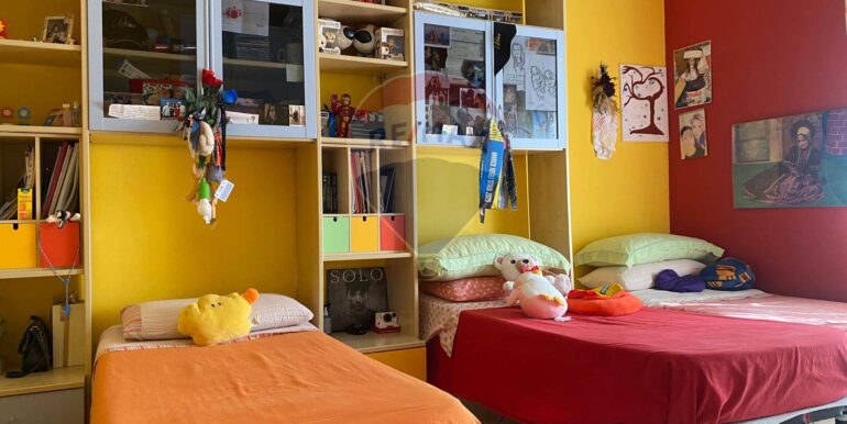 20250828113430-976068-15