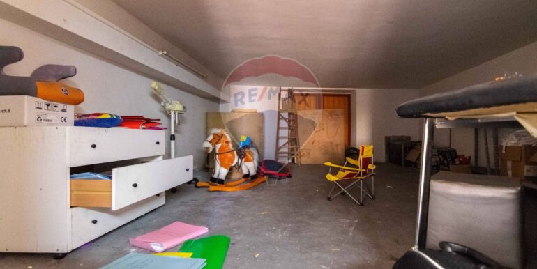 20250829151728-976476-13