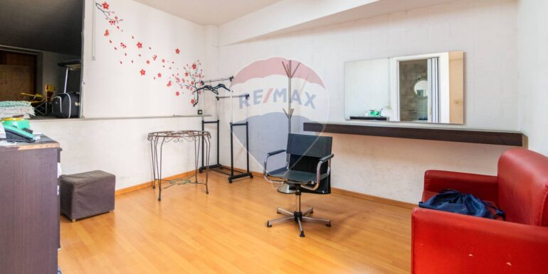 20250829151728-976476-9