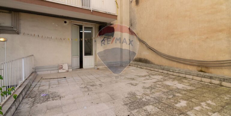 20250829151729-976476-16