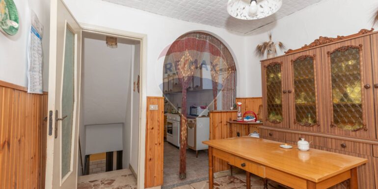 20250829161553-976482-13