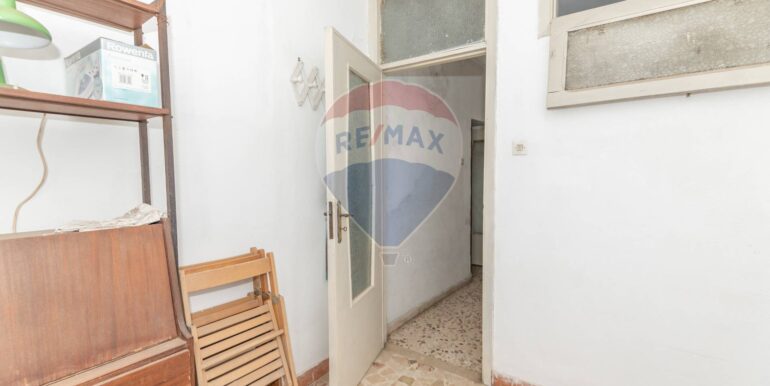 20250829161554-976482-18