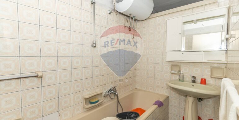 20250829161554-976482-19