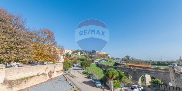 20250829161555-976482-23