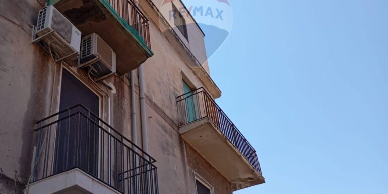 20250829232934-976678-8