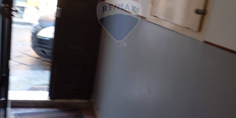 2025083001700-976679-9