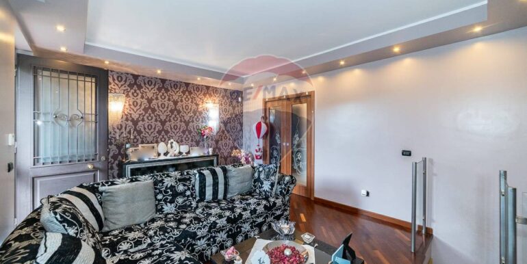 20250830115319-976723-12