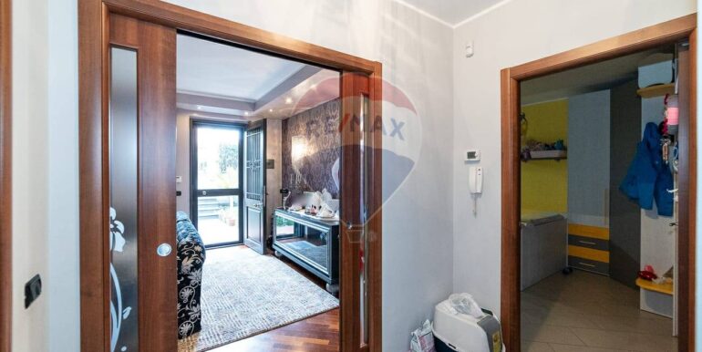 20250830115319-976723-13