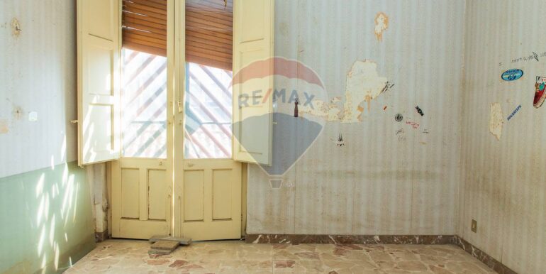 20250831223819-976748-17