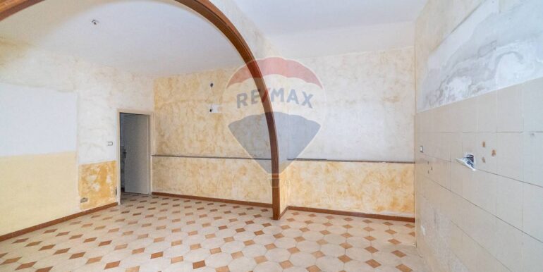 20250901124154-976931-0