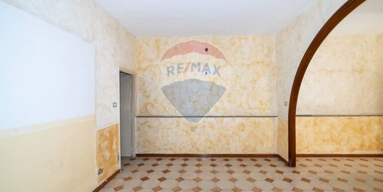 20250901124155-976931-3