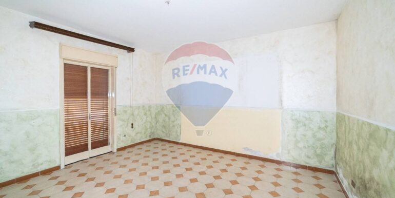 20250901124155-976931-6