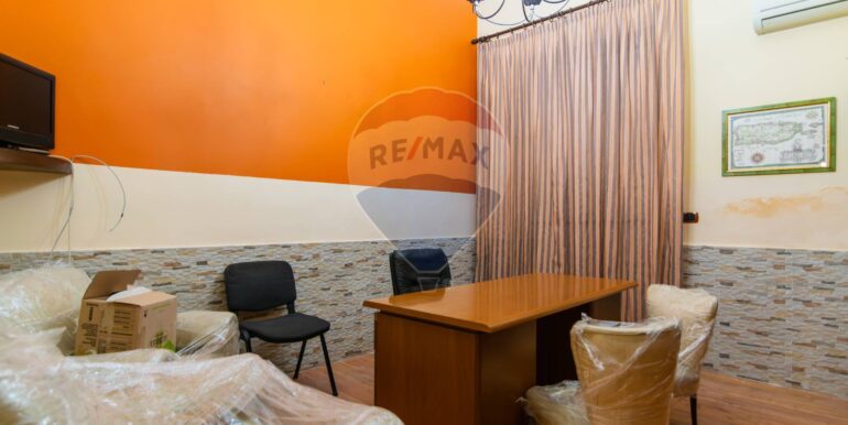 20250901132129-976943-18