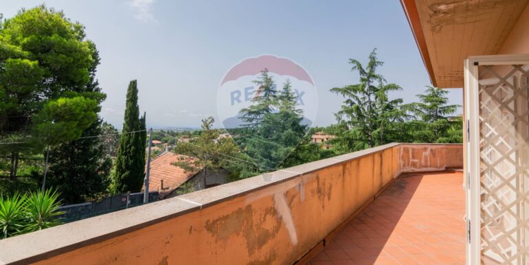 20250901180554-977027-7