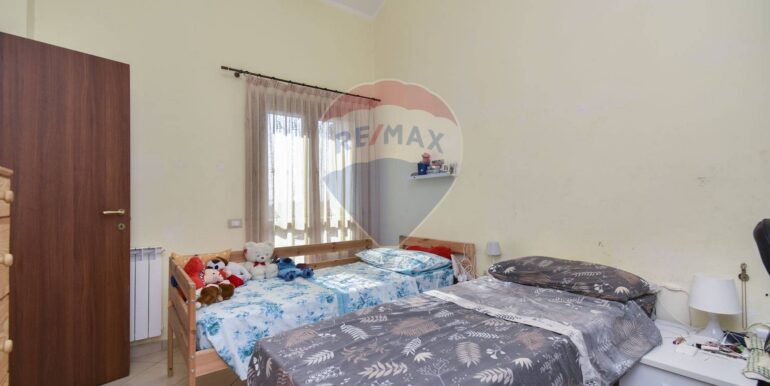 20250902173725-977278-20