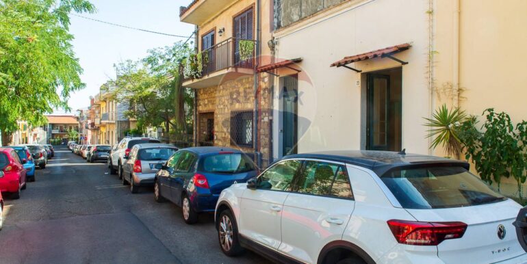 20250903184440-977677-1