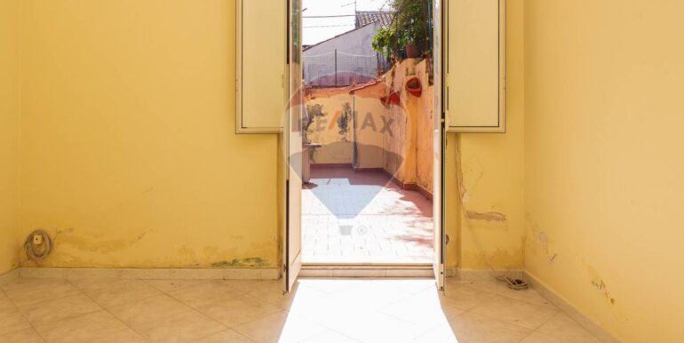 20250903184511-977677-10