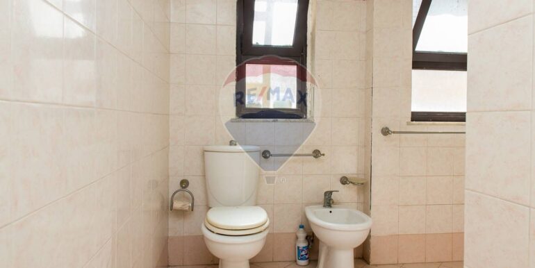 20250903184543-977677-21