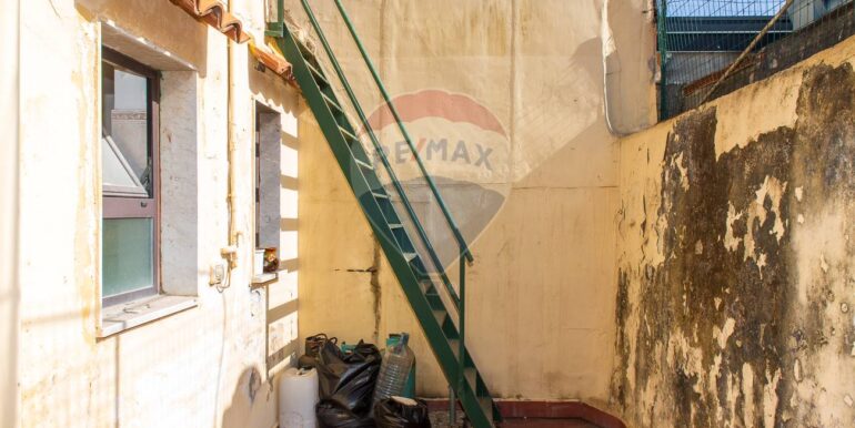 20250903184601-977677-26