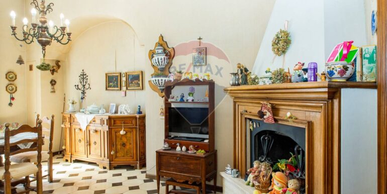 20250904125218-977981-28