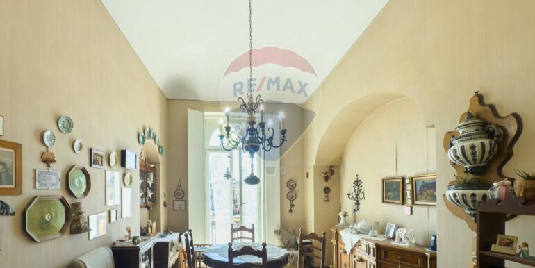 20250904125226-977981-30