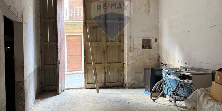 20250904174356-978040-3