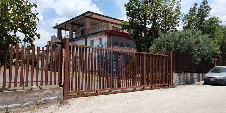 20250904174939-978041-21