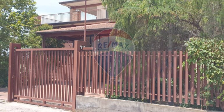 20250904174939-978041-23