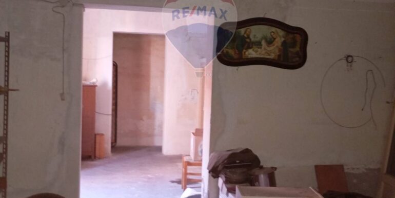 20250904190729-976403-10