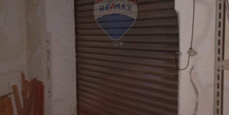 20250904190734-976403-12