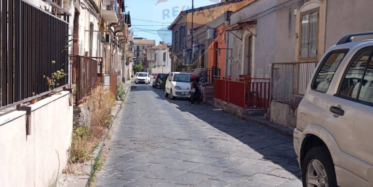 20250904190741-976403-15