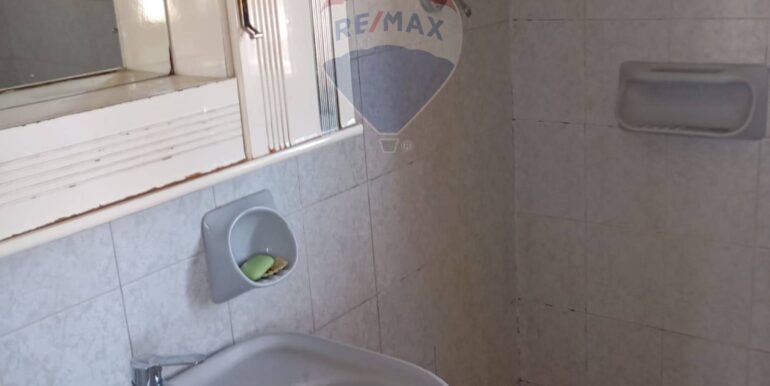 20250904195206-976678-5