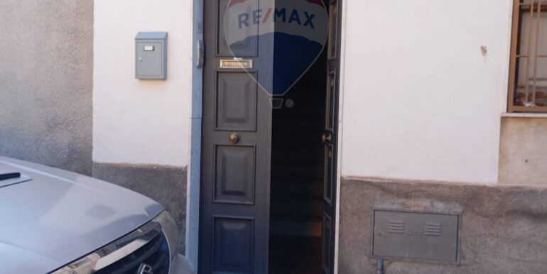 20250904195435-976630-16