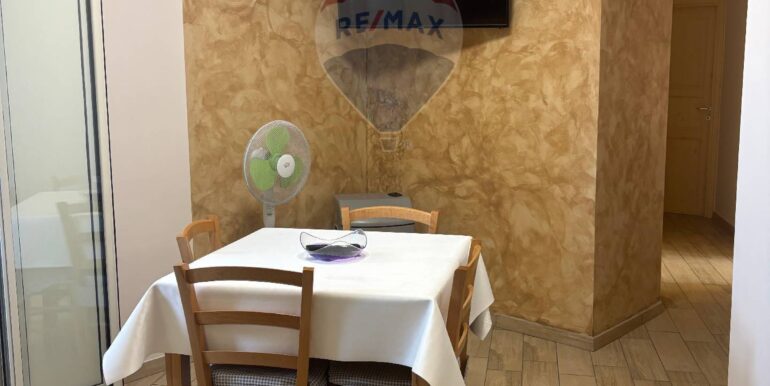 2025090481713-977709-4