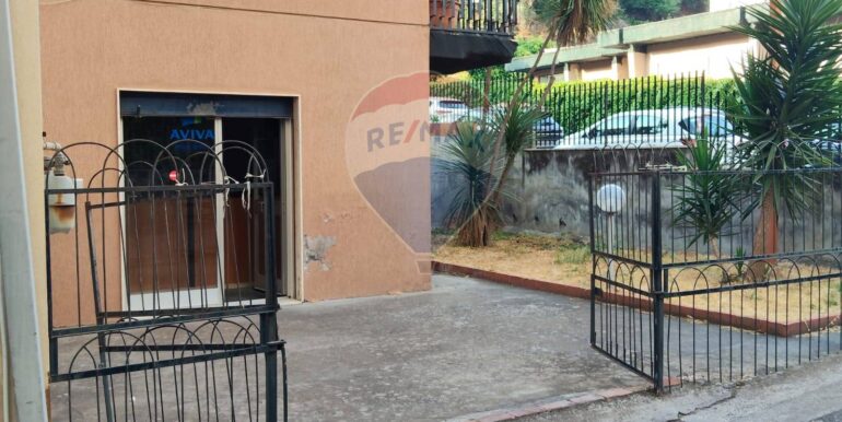 2025090491844-975355-3