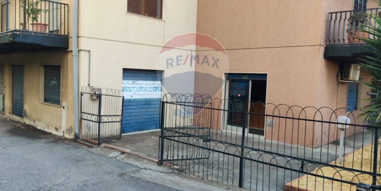 2025090491847-975355-4