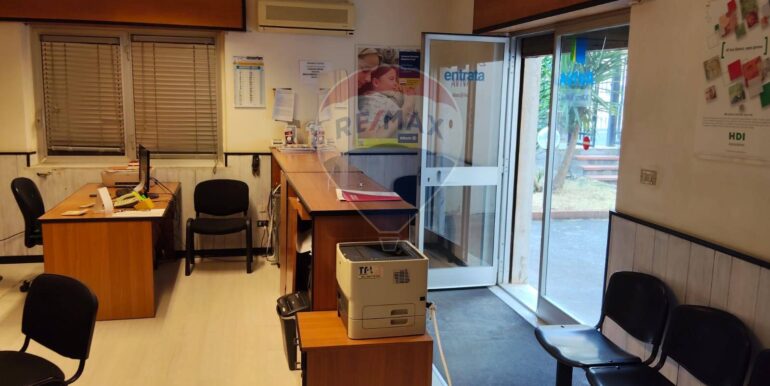 2025090491904-975355-9