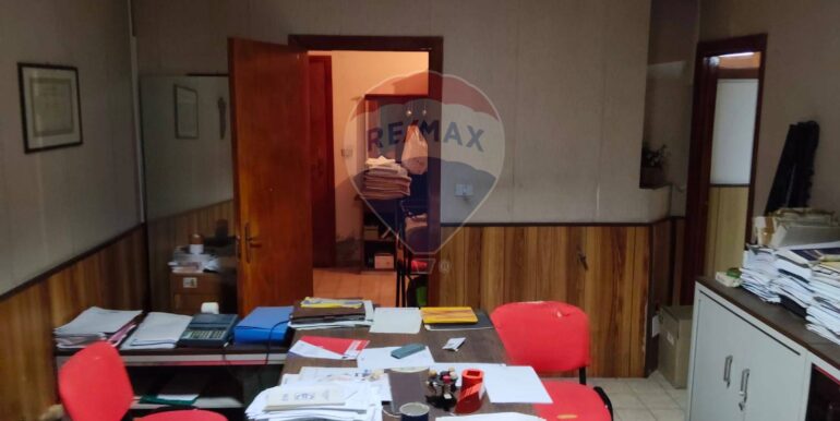 2025090491927-975355-17