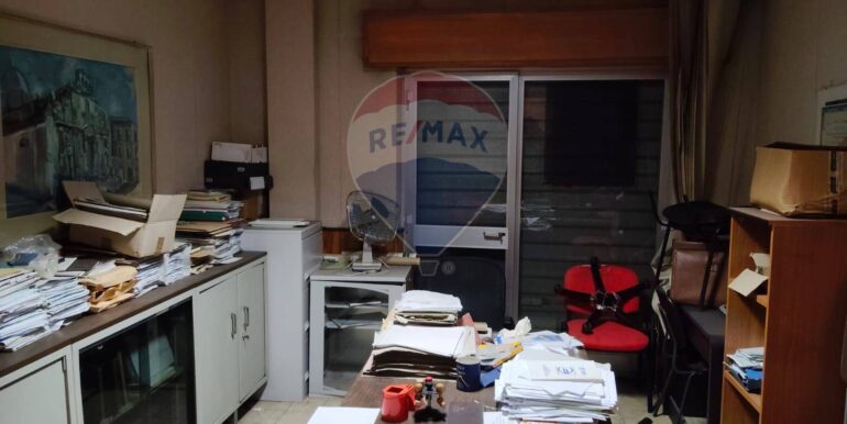 2025090491930-975355-18