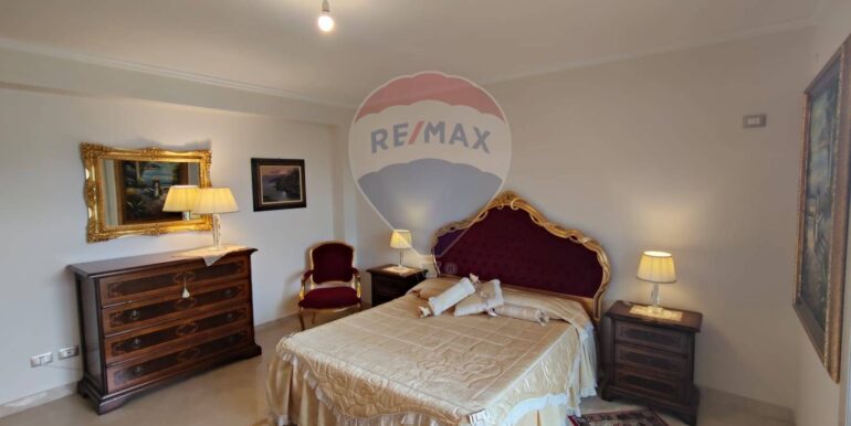 2025090495402-975377-14