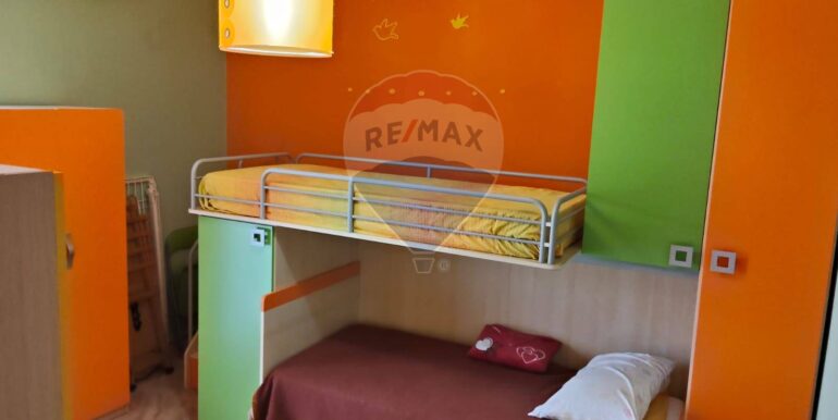 20250906151025-979628-18