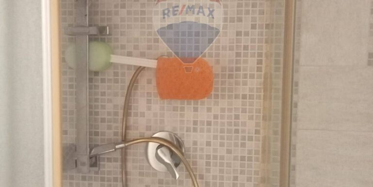 20250908153342-979715-12